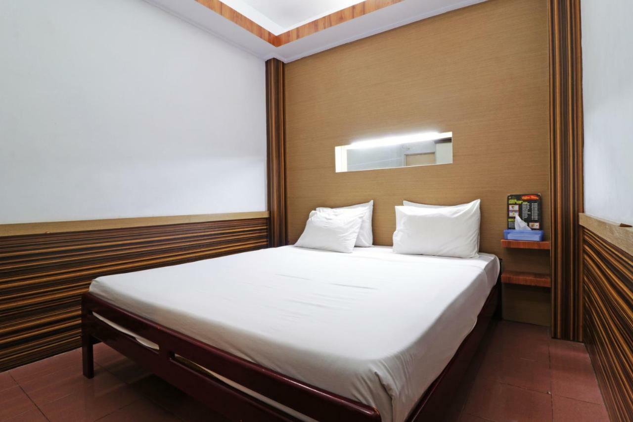 Mutiara Sari Hotel Makassar Exterior foto