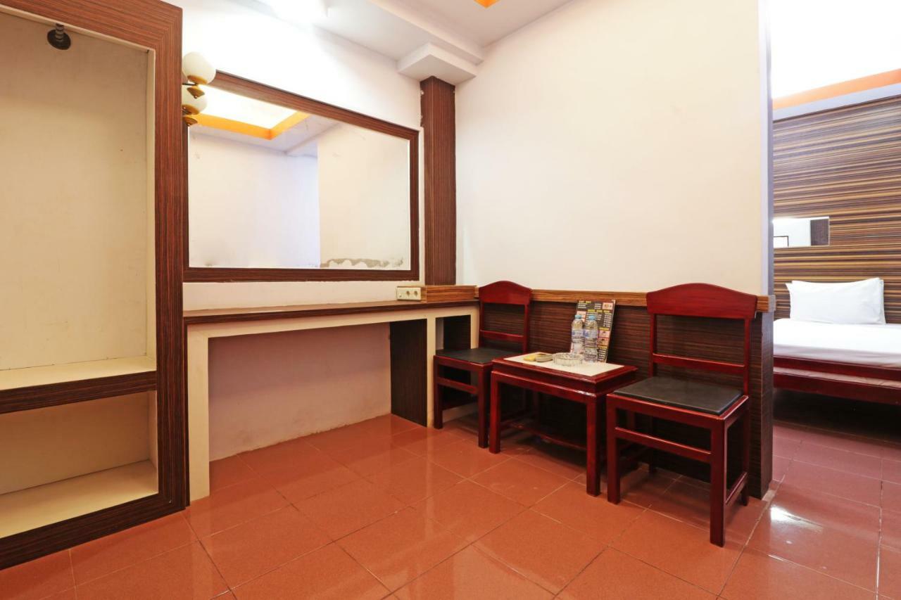 Mutiara Sari Hotel Makassar Exterior foto